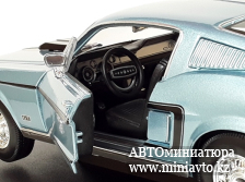Автоминиатюра модели - FORD Mustang GT COBRA JET 1968 BLUE 1:18 Maisto