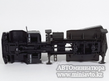Автоминиатюра модели - Рама и кабина КрАЗ 260 с ЭО 4421 от КрАЗ 255Б 1:43 НАП