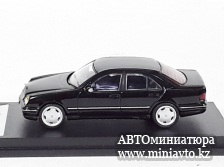 Автоминиатюра модели - Mercedes-Benz E55 AMG W210 Black 1:64 Shadow