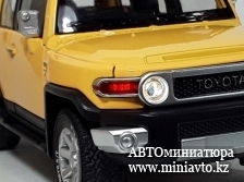 Автоминиатюра модели - Toyota FJ Cruiser yellow 1:24 CPM junior series