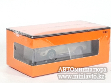 Автоминиатюра модели - NISSAN PATROL Y62  LHD Gold 1:64 GCD