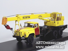 Автоминиатюра модели - Автокран КС-3575А (133ГЯ )аварийная служба, желтый / красный 1:43 SSM