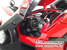 Автоминиатюра модели - Ferrari FXX K  red-black #10  2014  1:18 Bburago
