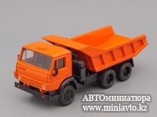 Автоминиатюра модели - КамАЗ 5511 самосвал (вертикальные ребра), оранжевый,с оранжевой решёткой Элекон