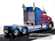 Автоминиатюра модели - Western Star 5700 EX Truck year 2011 blue metallic / decor 1:43 Hachette